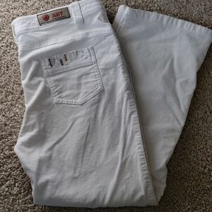 - Ant fashion white jeans